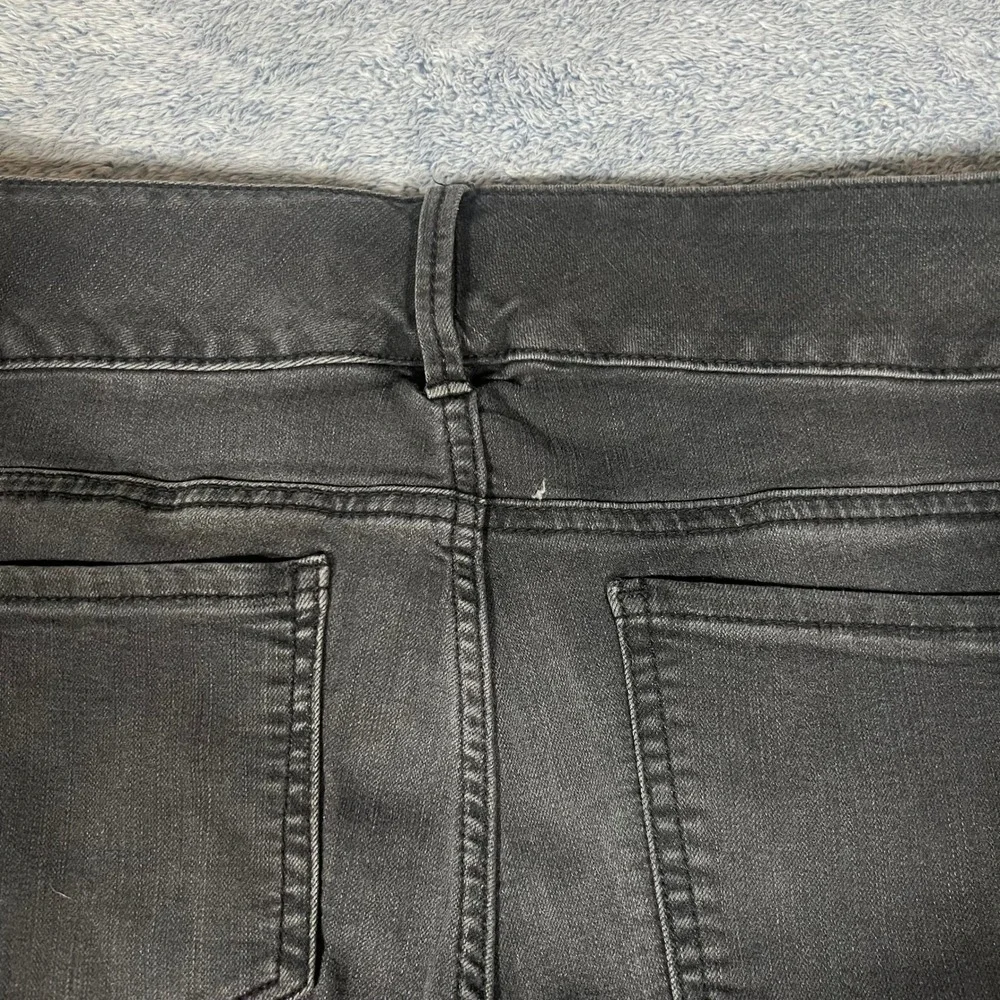 Torrid‎ Denim Black Faded Jeggings Women's Size 16 Triple Button Stretch Jeans